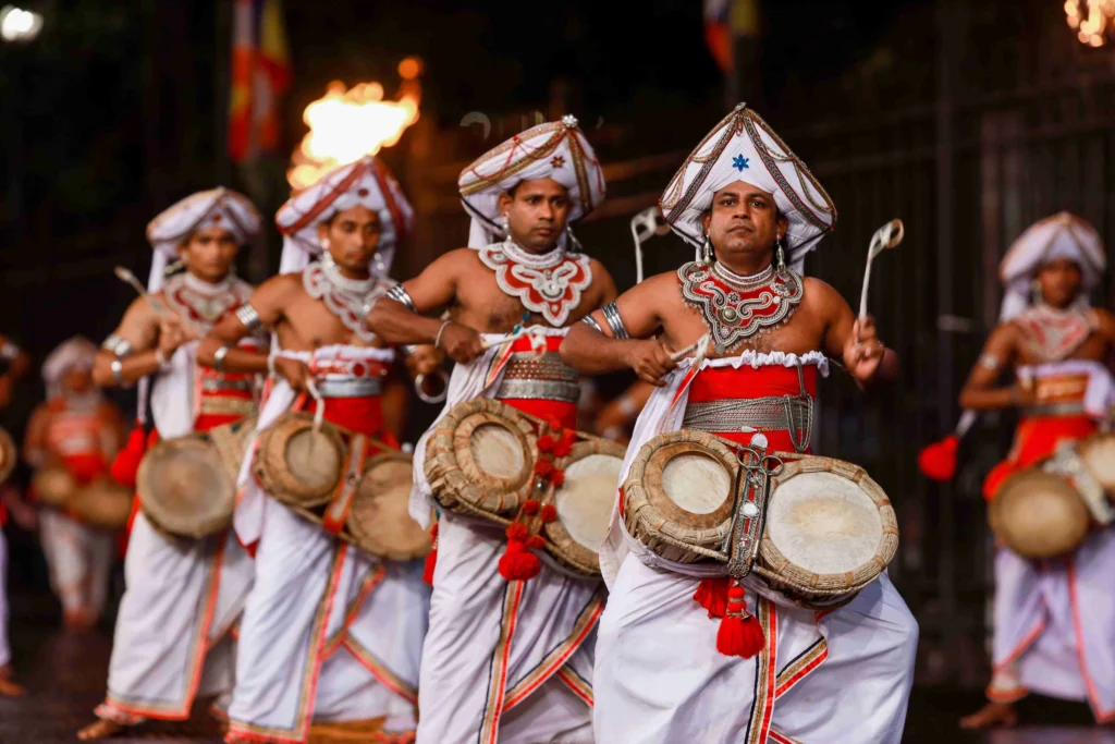 Kandy Esala Perahera